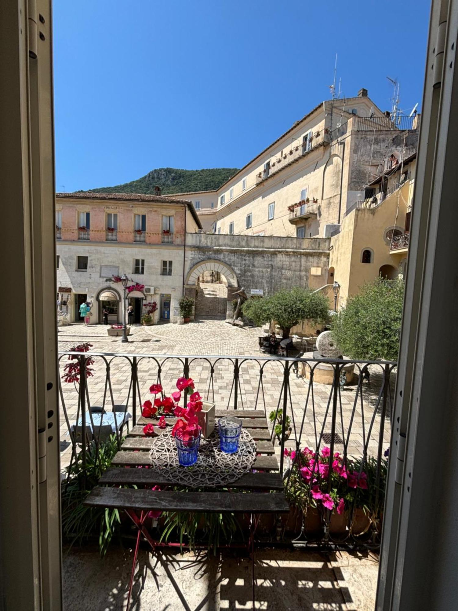 Civico Ventidue - Centro Storico Apartment San Felice Circeo Exterior photo